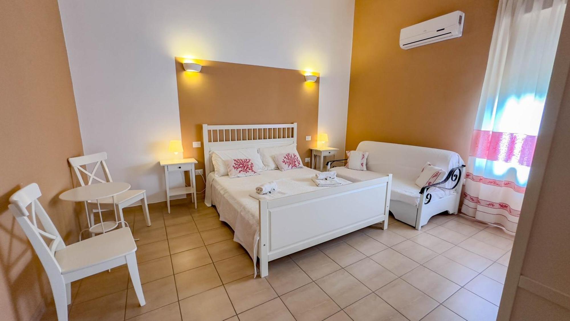 Su Recreu 'E Mare Hotel Боса Марина Екстериор снимка